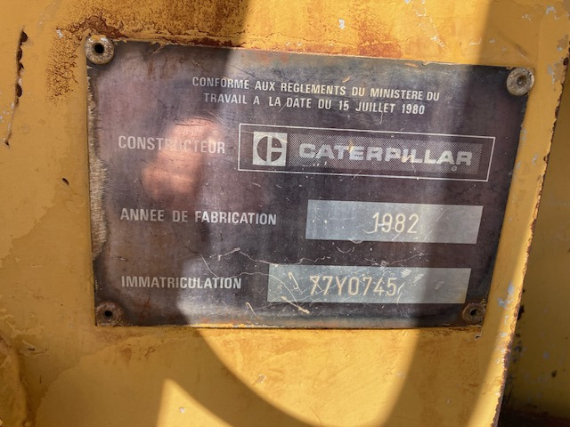 CHARGEUSE SUR CHENILLES CATERPILLAR 953 - Cargadora de cadenas: foto 4 CHARGEUSE SUR CHENILLES CATERPILLAR 953 - Cargadora de cadenas: foto 4