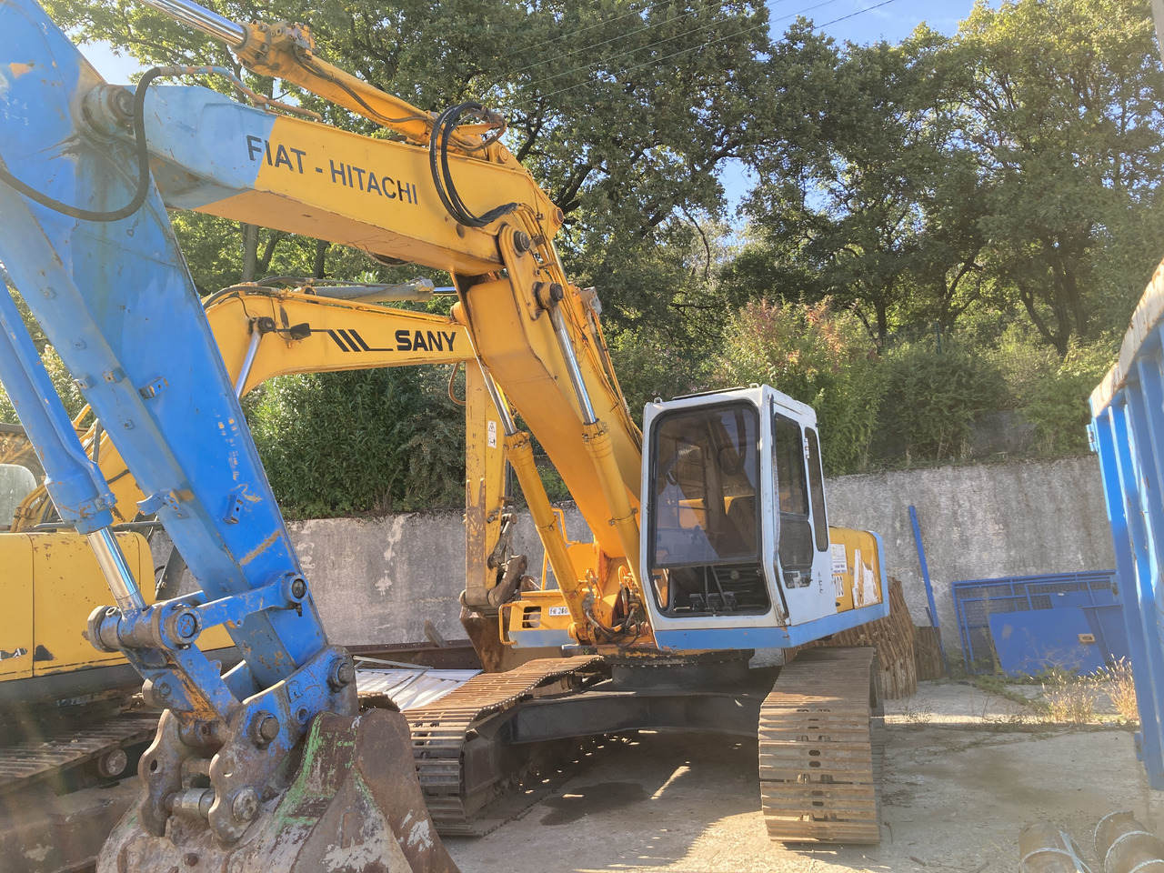 PELLE SUR CHENILLES FIAT-HITACHI FH 200 LCT - Excavadora de cadenas: foto 1 PELLE SUR CHENILLES FIAT-HITACHI FH 200 LCT - Excavadora de cadenas: foto 1