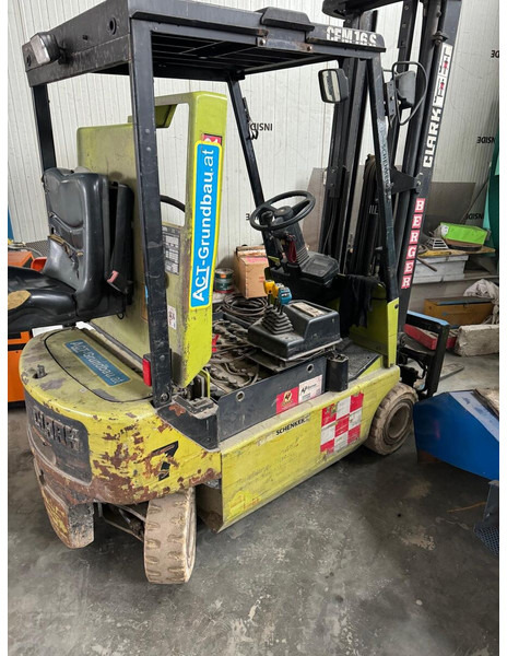 Clark CEM 16S - Carretilla elevadora: foto 2 Clark CEM 16S - Carretilla elevadora: foto 2