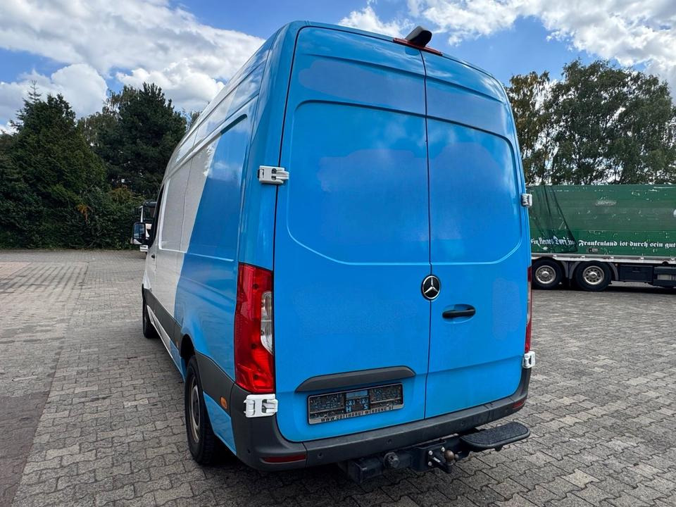 Mercedes-Benz Sprinter 317/inkl.Werkstattregale- Sortimo - Furgón: foto 3 Mercedes-Benz Sprinter 317/inkl.Werkstattregale- Sortimo - Furgón: foto 3