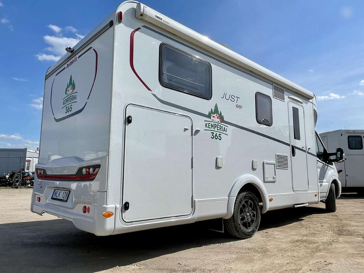 DETHLEFFS Just Go T7055 EB - Autocaravana perfilada: foto 5 DETHLEFFS Just Go T7055 EB - Autocaravana perfilada: foto 5