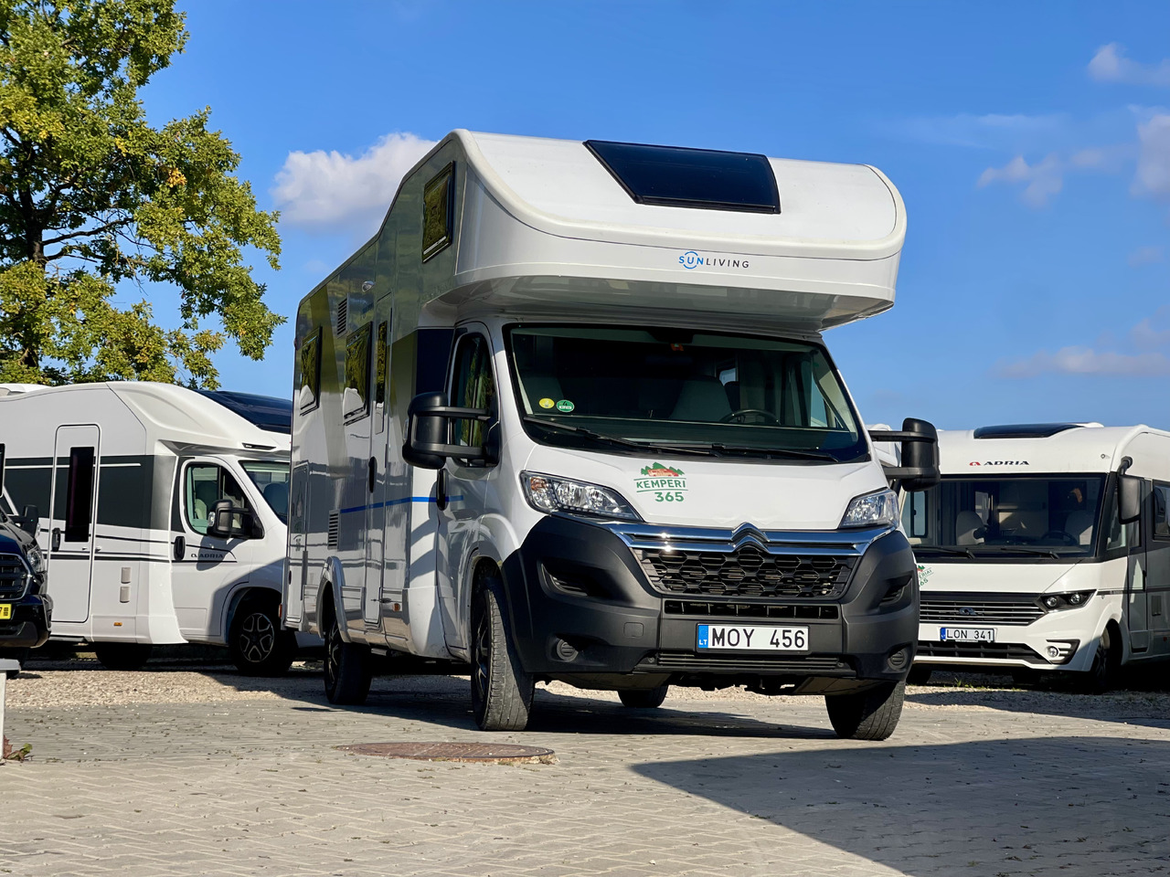 SUN LIVING A 75 DP - Autocaravana capuchina: foto 1 SUN LIVING A 75 DP - Autocaravana capuchina: foto 1