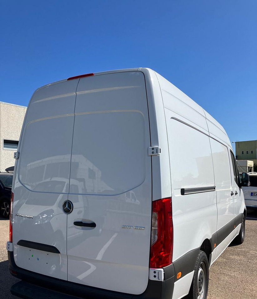 Leasing de  MERCEDES SPRINTER FURGONE 315 37/35 IN PRONTA CONS MERCEDES SPRINTER FURGONE 315 37/35 IN PRONTA CONS: foto 10