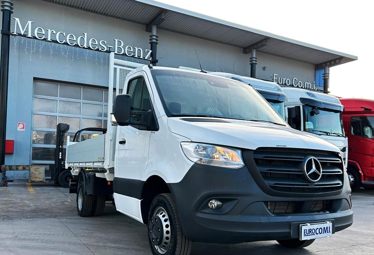 Mercedes 515 T 37/50 PRO Ribaltabile Tril. - Furgoneta basculante: foto 3 Mercedes 515 T 37/50 PRO Ribaltabile Tril. - Furgoneta basculante: foto 3