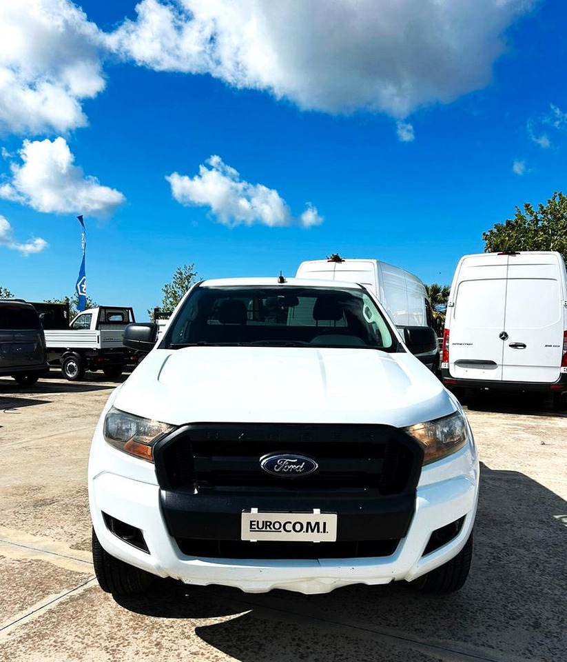 Ford Ranger 2.2 160 cv XL Supercab 4 posti 4wd gan - Otros maquinaria: foto 2 Ford Ranger 2.2 160 cv XL Supercab 4 posti 4wd gan - Otros maquinaria: foto 2
