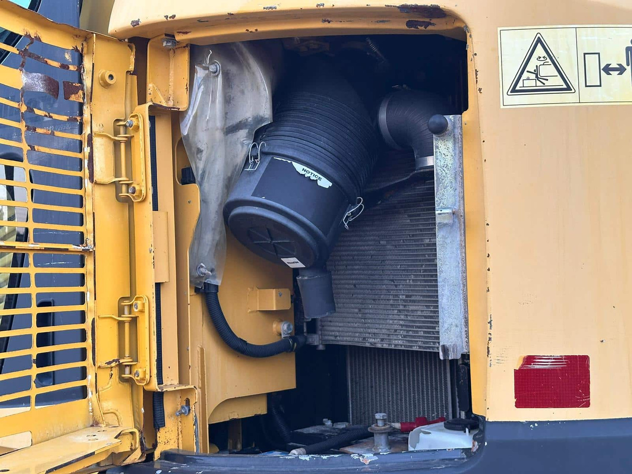 Excavadora de cadenas KOMATSU PC138US-8: foto 7 Excavadora de cadenas KOMATSU PC138US-8: foto 7