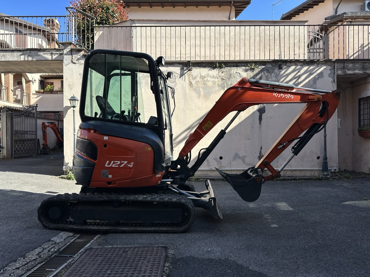 KUBOTA U27-4 - Miniexcavadora: foto 5 KUBOTA U27-4 - Miniexcavadora: foto 5