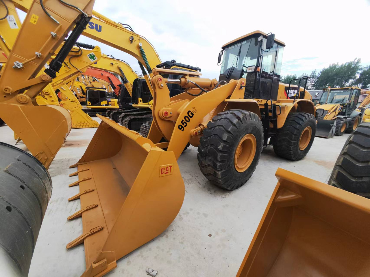 CATERPILLAR 950GC - Cargadora de ruedas: foto 1 CATERPILLAR 950GC - Cargadora de ruedas: foto 1