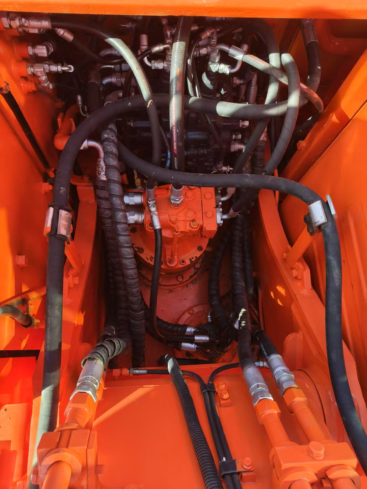 Excavadora DOOSAN DX150: foto 16 Excavadora DOOSAN DX150: foto 16