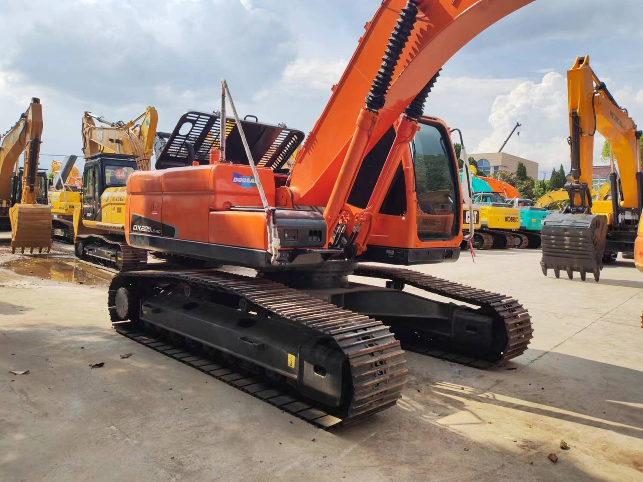 DOOSAN DX225 - Excavadora de cadenas: foto 5 DOOSAN DX225 - Excavadora de cadenas: foto 5
