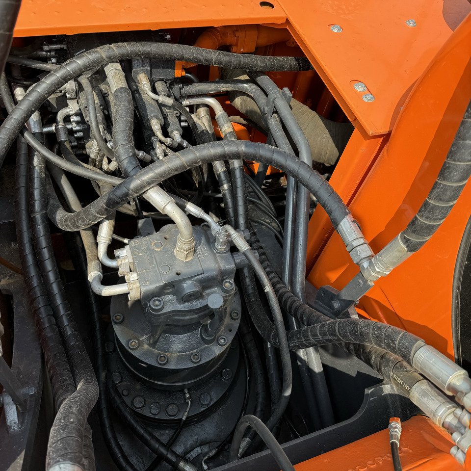 Excavadora de cadenas DOOSAN DX300: foto 13