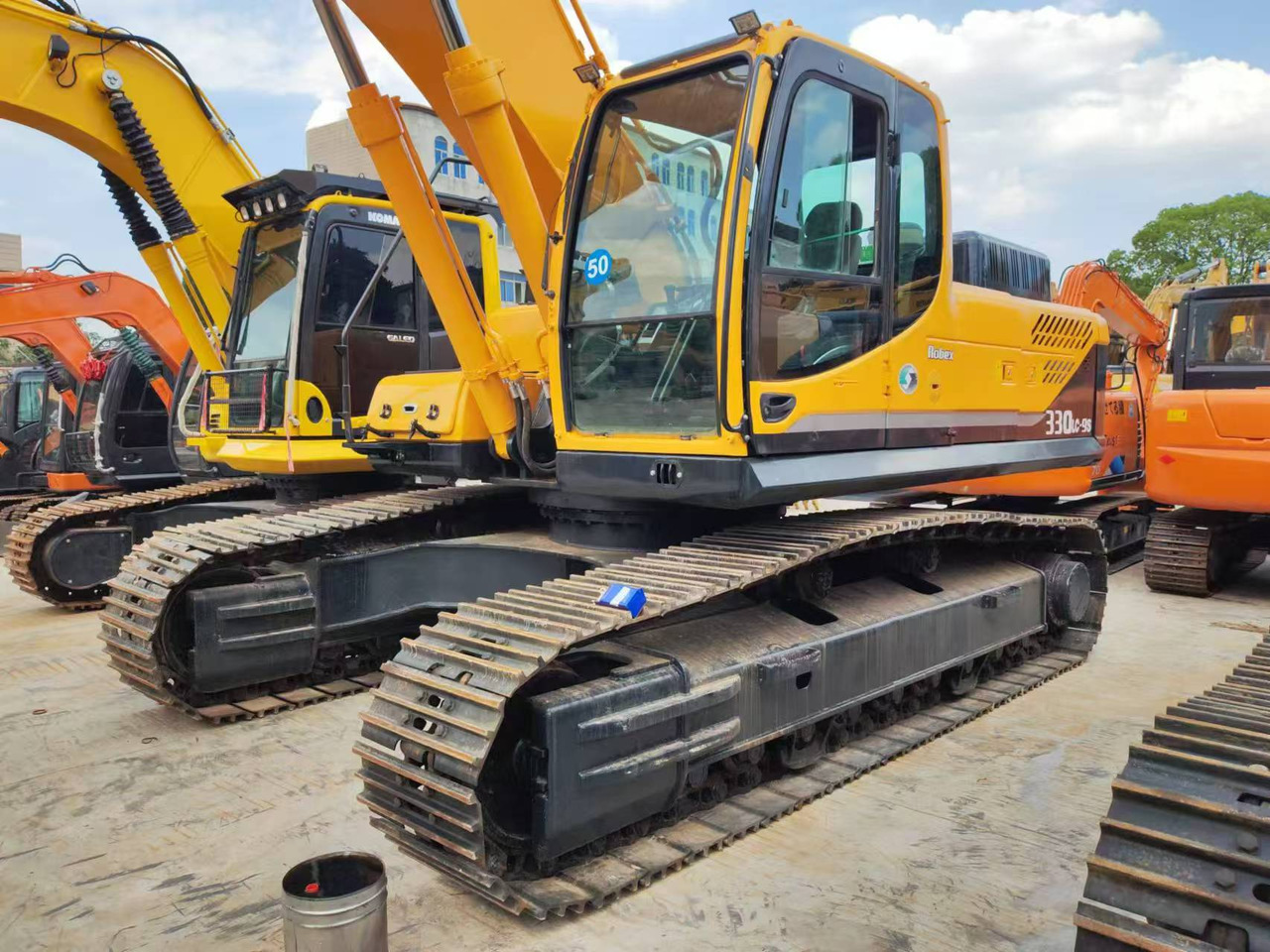 Excavadora de cadenas Hyundai HX330: foto 7 Excavadora de cadenas Hyundai HX330: foto 7