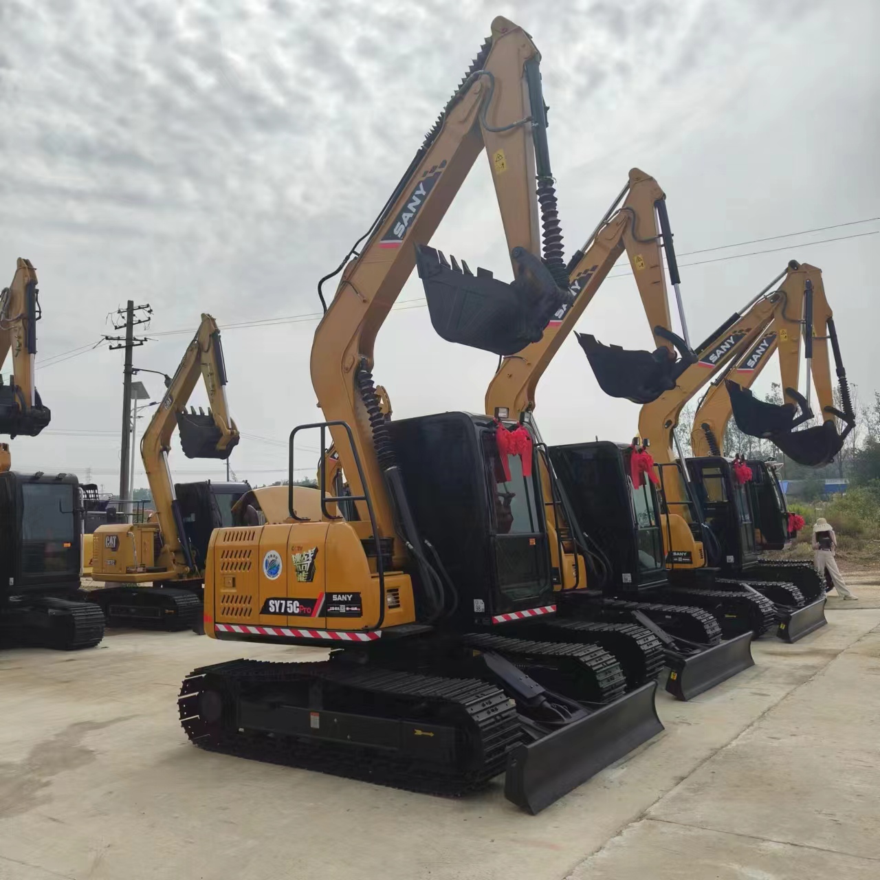 SANY SY75C - Miniexcavadora: foto 2 SANY SY75C - Miniexcavadora: foto 2