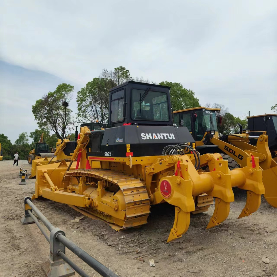 Shantui SD22 - Bulldozer: foto 1 Shantui SD22 - Bulldozer: foto 1