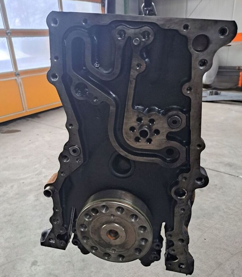 1002016 Renault PREMIUM DXI 11 440 - Bloque de cilindros para Camión: foto 5 1002016 Renault PREMIUM DXI 11 440 - Bloque de cilindros para Camión: foto 5