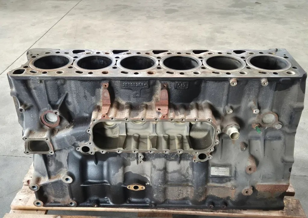 FORD BLOK SILNIKA FORD F-MAX CARGO 500 TRUCKS - Bloque de cilindros para Camión: foto 1 FORD BLOK SILNIKA FORD F-MAX CARGO 500 TRUCKS - Bloque de cilindros para Camión: foto 1