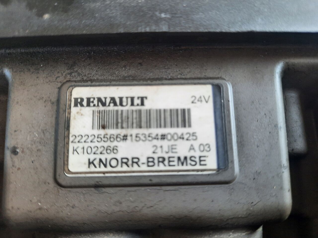 KNORR-BREMSE ZAWÓR EBS TYLNY TYŁ RENAULT GAMA RANGE T RANGE - Válvula de freno para Camión: foto 3 KNORR-BREMSE ZAWÓR EBS TYLNY TYŁ RENAULT GAMA RANGE T RANGE - Válvula de freno para Camión: foto 3