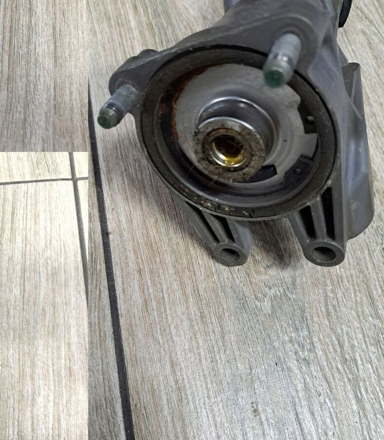 Knorr-Bremse Renault GAMA T C K - Válvula de freno para Camión: foto 2 Knorr-Bremse Renault GAMA T C K - Válvula de freno para Camión: foto 2