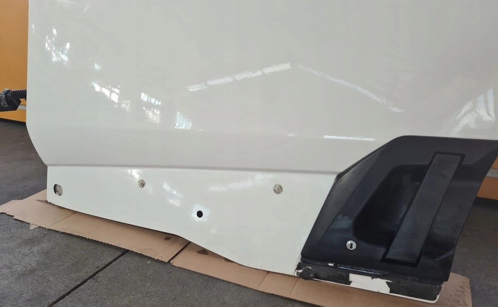 RENAULT DRZWI KOMPLETNE LEWE RENAULT GAMA T RANGE - Puerta y piezas para Camión: foto 5 RENAULT DRZWI KOMPLETNE LEWE RENAULT GAMA T RANGE - Puerta y piezas para Camión: foto 5