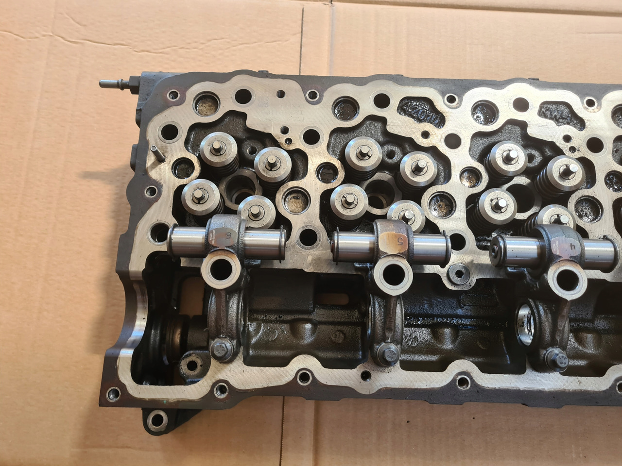 RENAULT GŁOWICA SILNIKA RENAULT GAMA D WIDE DTI 8 VOLVO FL FE D8K - Cabezal de bloque: foto 3 RENAULT GŁOWICA SILNIKA RENAULT GAMA D WIDE DTI 8 VOLVO FL FE D8K - Cabezal de bloque: foto 3