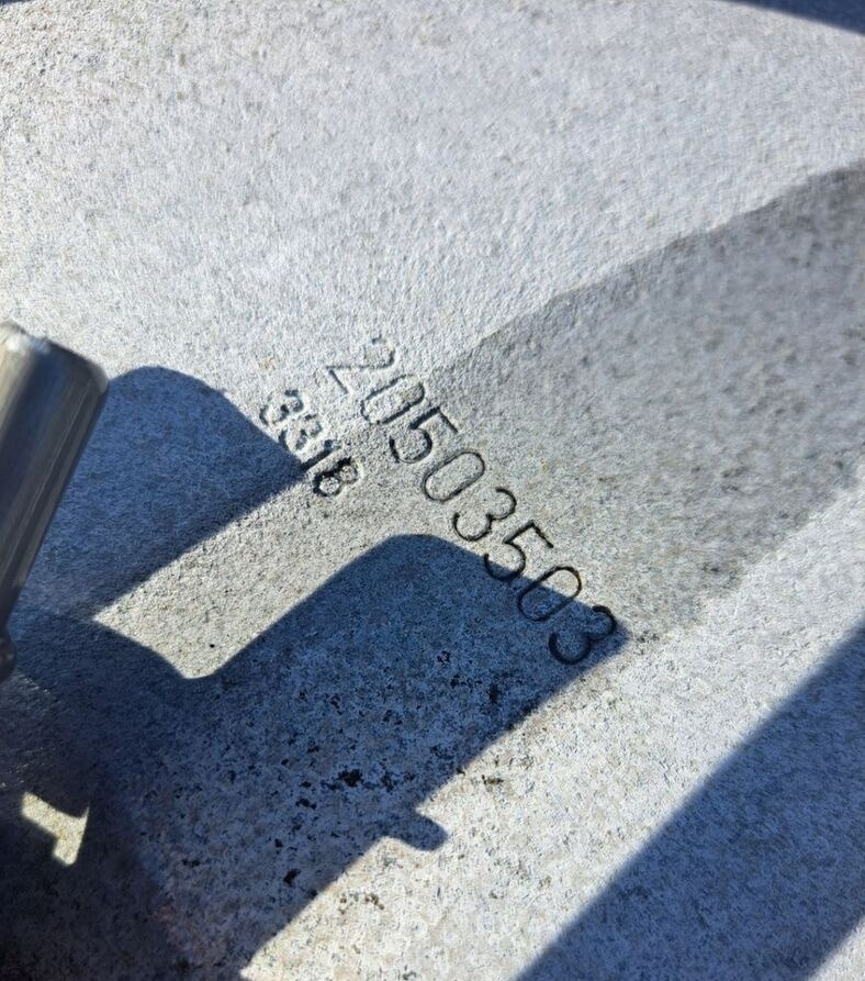 Renault ZBIORNIK PALIWA RENAULT DXI VOLVO FH FM 50X70X70 20503503 - Depósito de combustible para Camión: foto 5 Renault ZBIORNIK PALIWA RENAULT DXI VOLVO FH FM 50X70X70 20503503 - Depósito de combustible para Camión: foto 5