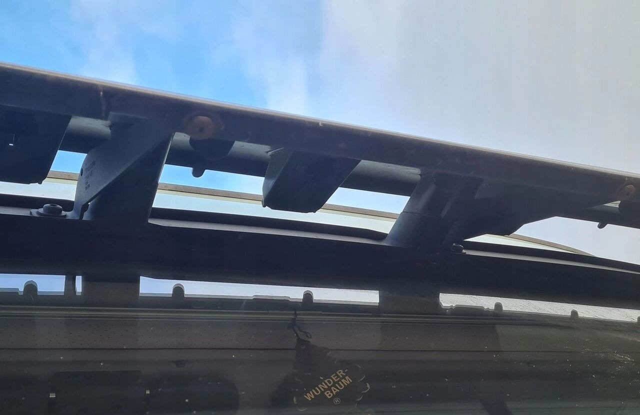 VOLVO BLENDA OSŁONA PRZECIWSŁONECZNA VOLVO FH FM - Visera parasol para Camión: foto 5 VOLVO BLENDA OSŁONA PRZECIWSŁONECZNA VOLVO FH FM - Visera parasol para Camión: foto 5