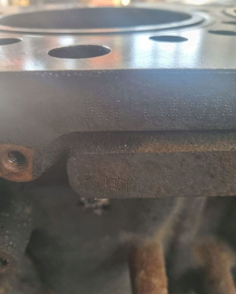 VOLVO BLOK SILNIKA SŁUPEK WAŁ RENAULT MAGNUM DXI 13 VOLVO FH FM 460 500 - Bloque de cilindros para Camión: foto 3 VOLVO BLOK SILNIKA SŁUPEK WAŁ RENAULT MAGNUM DXI 13 VOLVO FH FM 460 500 - Bloque de cilindros para Camión: foto 3