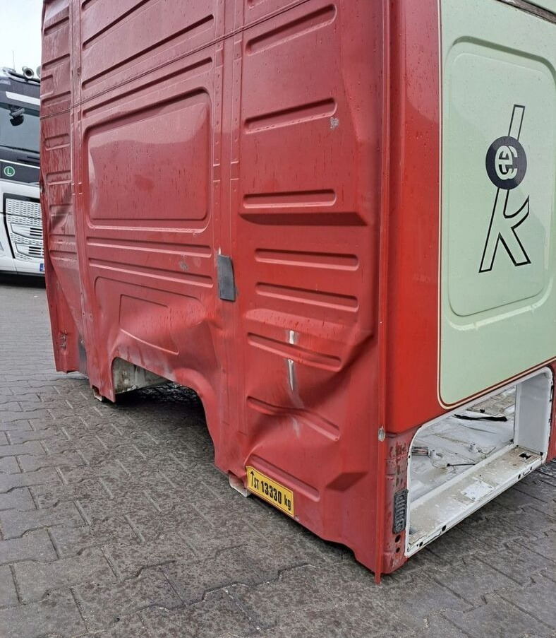 Cabina para Camión VOLVO KABINA GOŁA SZKIELET VOLVO FM 4 FMX EURO 6: foto 12 Cabina para Camión VOLVO KABINA GOŁA SZKIELET VOLVO FM 4 FMX EURO 6: foto 12