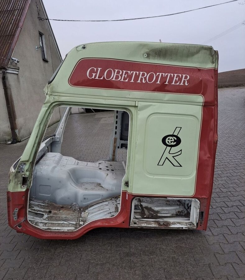 Cabina para Camión VOLVO KABINA GOŁA SZKIELET VOLVO FM 4 FMX EURO 6: foto 9 Cabina para Camión VOLVO KABINA GOŁA SZKIELET VOLVO FM 4 FMX EURO 6: foto 9