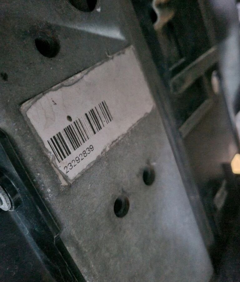 VOLVO KOMPLET CHŁODNIC FH 16 EURO 6 D16K - Radiador para Camión: foto 5 VOLVO KOMPLET CHŁODNIC FH 16 EURO 6 D16K - Radiador para Camión: foto 5