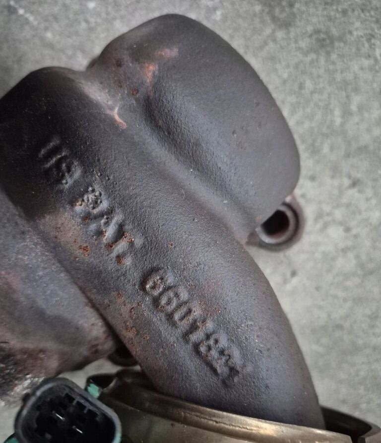 VOLVO ZAWÓR HAMULEC GÓRSKI SPALIN EGR VOLVO FH4 FH 16 D16K 23694442 6601821 - Motor y piezas para Camión: foto 4 VOLVO ZAWÓR HAMULEC GÓRSKI SPALIN EGR VOLVO FH4 FH 16 D16K 23694442 6601821 - Motor y piezas para Camión: foto 4