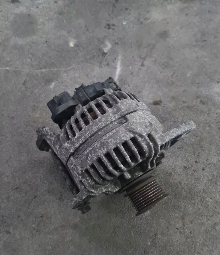 Volvo ALTERNATOR ORYGINAŁ 150A FH 16 D16K EURO 6 22591479 Volvo 150A VOLVO FH 16 D16K EURO 6 - Alternador para Camión: foto 2 Volvo ALTERNATOR ORYGINAŁ 150A FH 16 D16K EURO 6 22591479 Volvo 150A VOLVO FH 16 D16K EURO 6 - Alternador para Camión: foto 2