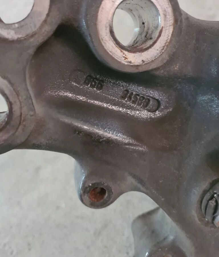 Volvo FH 4 FM 4 FH 5 FM 5 RENAULT GAMA T FI 58 22848432 Volvo VOLVO FH 4 FM 4 FH 5 FM 5 RENAULT GAMA T FI 58 22848432 - Mangueta para Camión: foto 3 Volvo FH 4 FM 4 FH 5 FM 5 RENAULT GAMA T FI 58 22848432 Volvo VOLVO FH 4 FM 4 FH 5 FM 5 RENAULT GAMA T FI 58 22848432 - Mangueta para Camión: foto 3