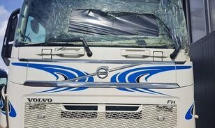 Volvo KOMPLETNA GÓRNA ATRAPA Volvo FH 4 - Capota para Camión: foto 4 Volvo KOMPLETNA GÓRNA ATRAPA Volvo FH 4 - Capota para Camión: foto 4