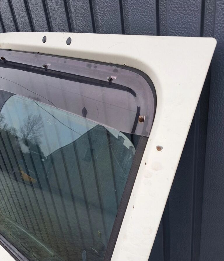 Puerta y piezas para Camión Volvo KOMPLETNE LEWE FH 13 LIFT   Volvo OE: foto 6