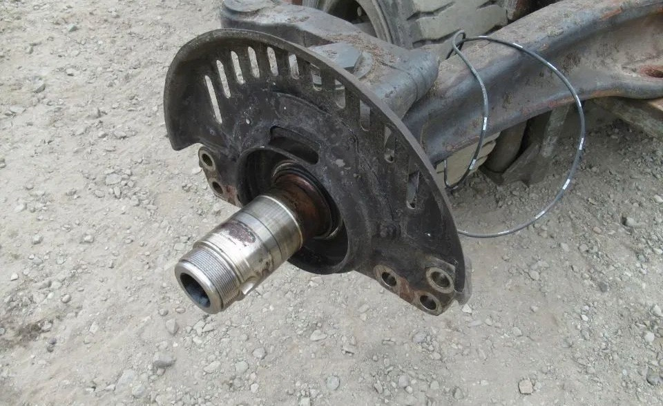 Volvo LEWA FH 4 FM 4 RENAULT GAMA T FI 78 - Mangueta para Camión: foto 1 Volvo LEWA FH 4 FM 4 RENAULT GAMA T FI 78 - Mangueta para Camión: foto 1