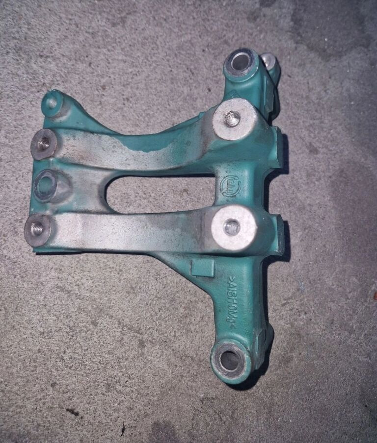 WSPORNIK ŁAPA MOCOWANIE PODSTAWA VOLVO FH 16 D16K 21938087 Volvo FH 16 D16K 21938087 Volvo VOLVO FH 16 D16K 21938087 - Carrocería y exterior para Camión: foto 2 WSPORNIK ŁAPA MOCOWANIE PODSTAWA VOLVO FH 16 D16K 21938087 Volvo FH 16 D16K 21938087 Volvo VOLVO FH 16 D16K 21938087 - Carrocería y exterior para Camión: foto 2