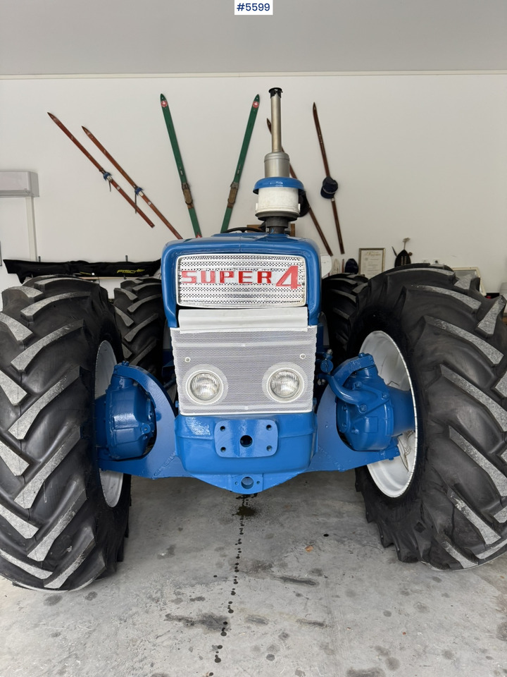 Tractor 1966 Ford County 654 Tractor: foto 7