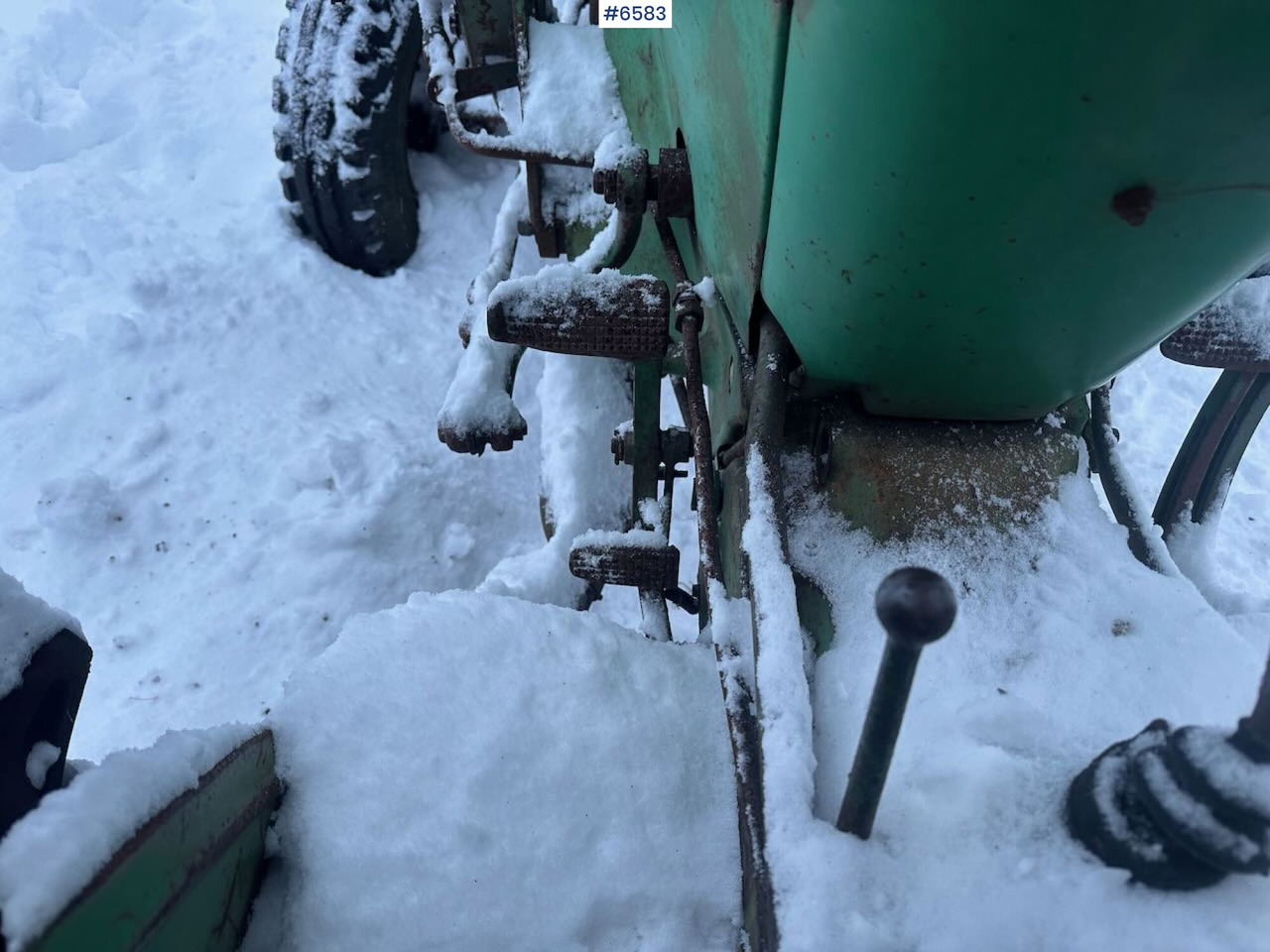 Leasing de 1969 Deutz D5005 tractor w/ front loader. Rep. object. 1969 Deutz D5005 tractor w/ front loader. Rep. object.: foto 17 Leasing de 1969 Deutz D5005 tractor w/ front loader. Rep. object. 1969 Deutz D5005 tractor w/ front loader. Rep. object.: foto 17