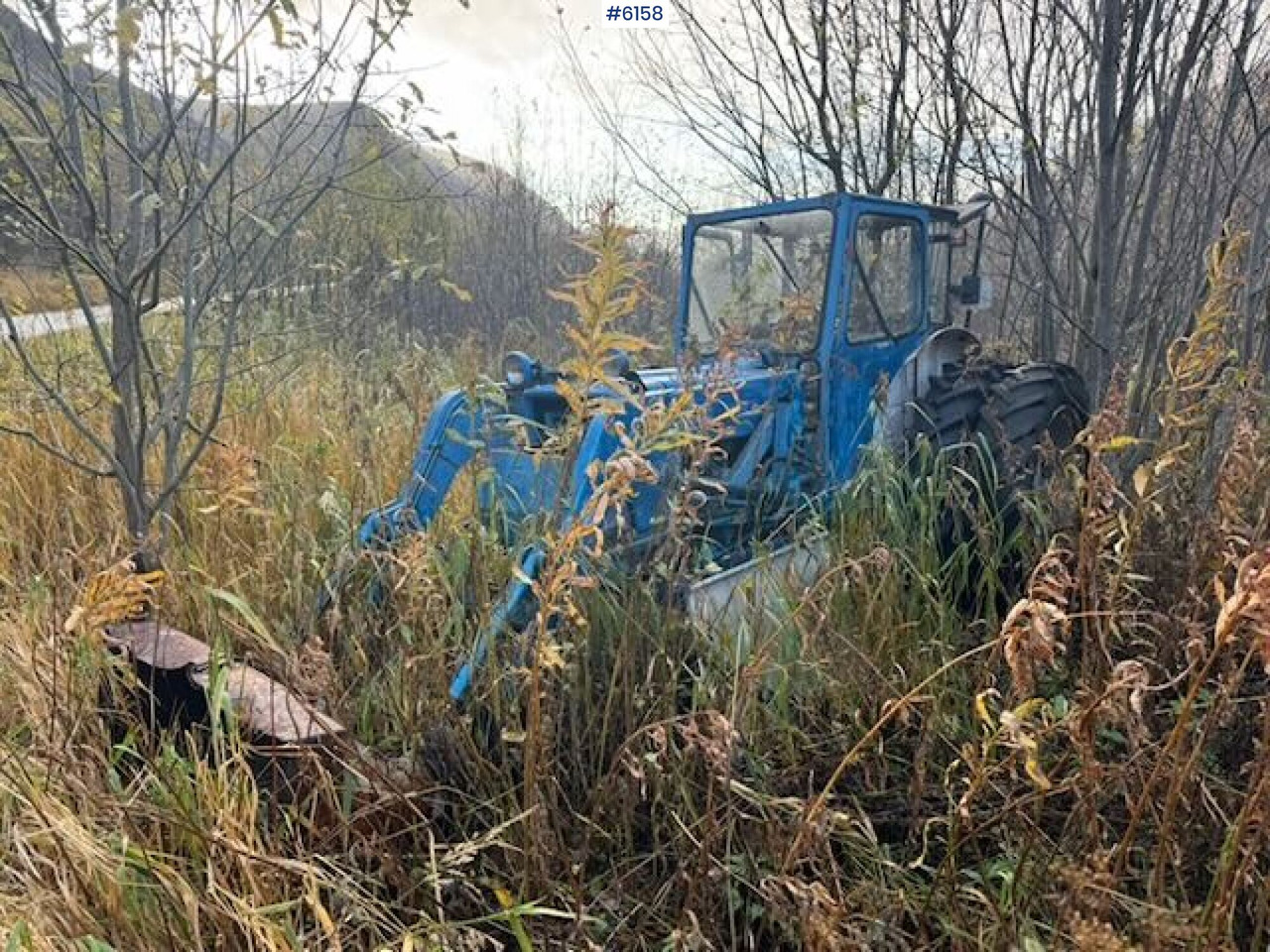 1973 Ford 4000 tractor backhoe. Repair.object - Tractor: foto 5 1973 Ford 4000 tractor backhoe. Repair.object - Tractor: foto 5