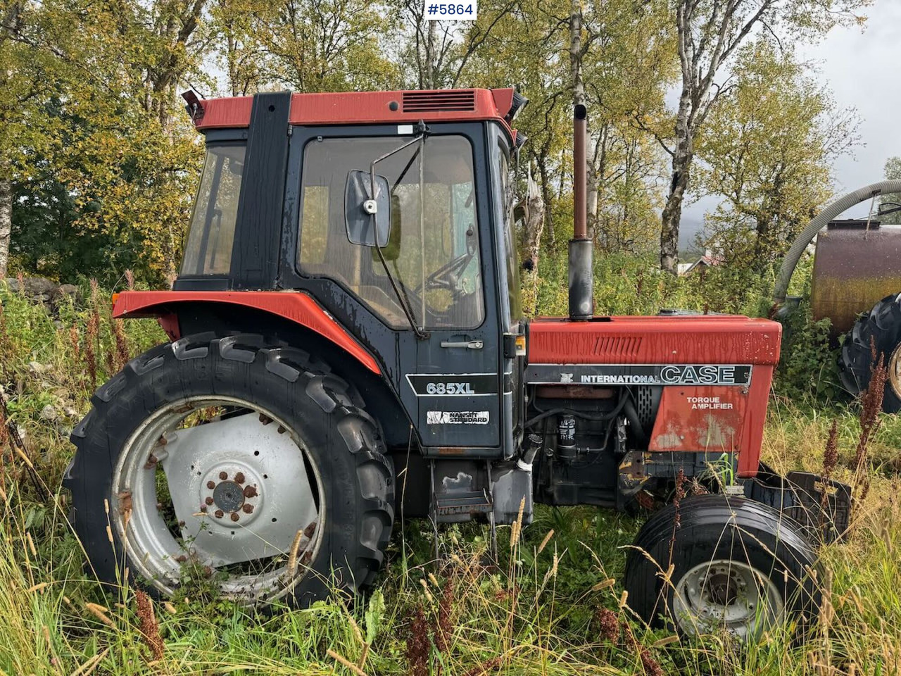 1985 Case 685 XL. Repair object. - Tractor: foto 3 1985 Case 685 XL. Repair object. - Tractor: foto 3
