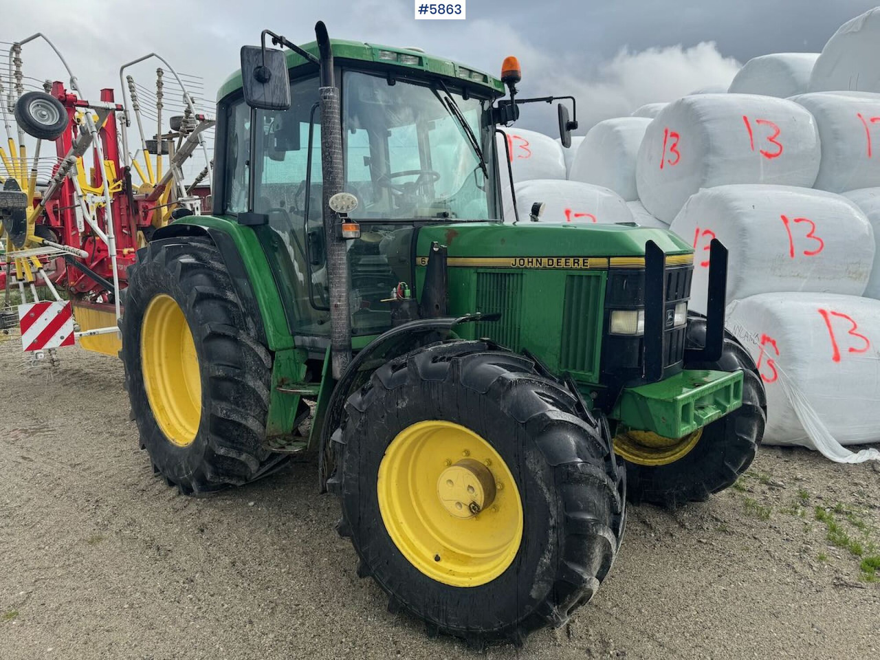 1996 John Deere 6400 4x4 w/ front loader. - Tractor: foto 1 1996 John Deere 6400 4x4 w/ front loader. - Tractor: foto 1