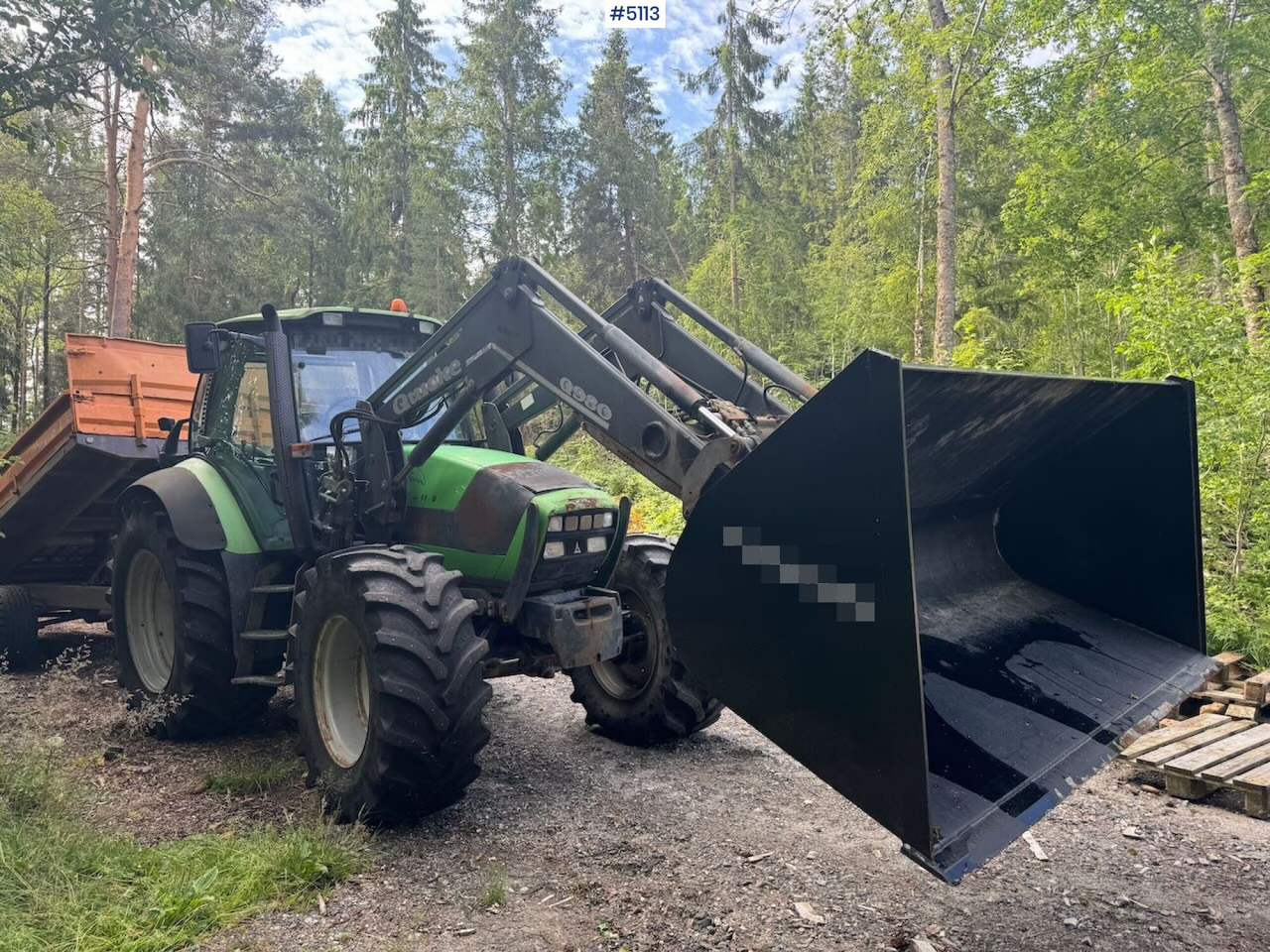 2004 Deutz-Fahr Agrotron TTV 1130 w/ front loader - Tractor: foto 2 2004 Deutz-Fahr Agrotron TTV 1130 w/ front loader - Tractor: foto 2