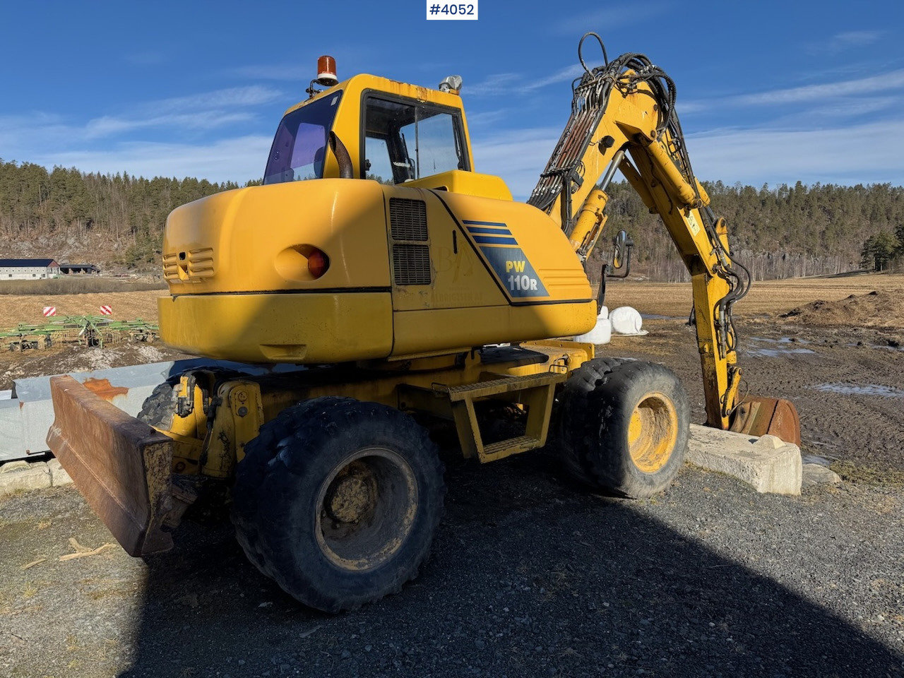 2004 Komatsu PW 110R - Excavadora: foto 3 2004 Komatsu PW 110R - Excavadora: foto 3