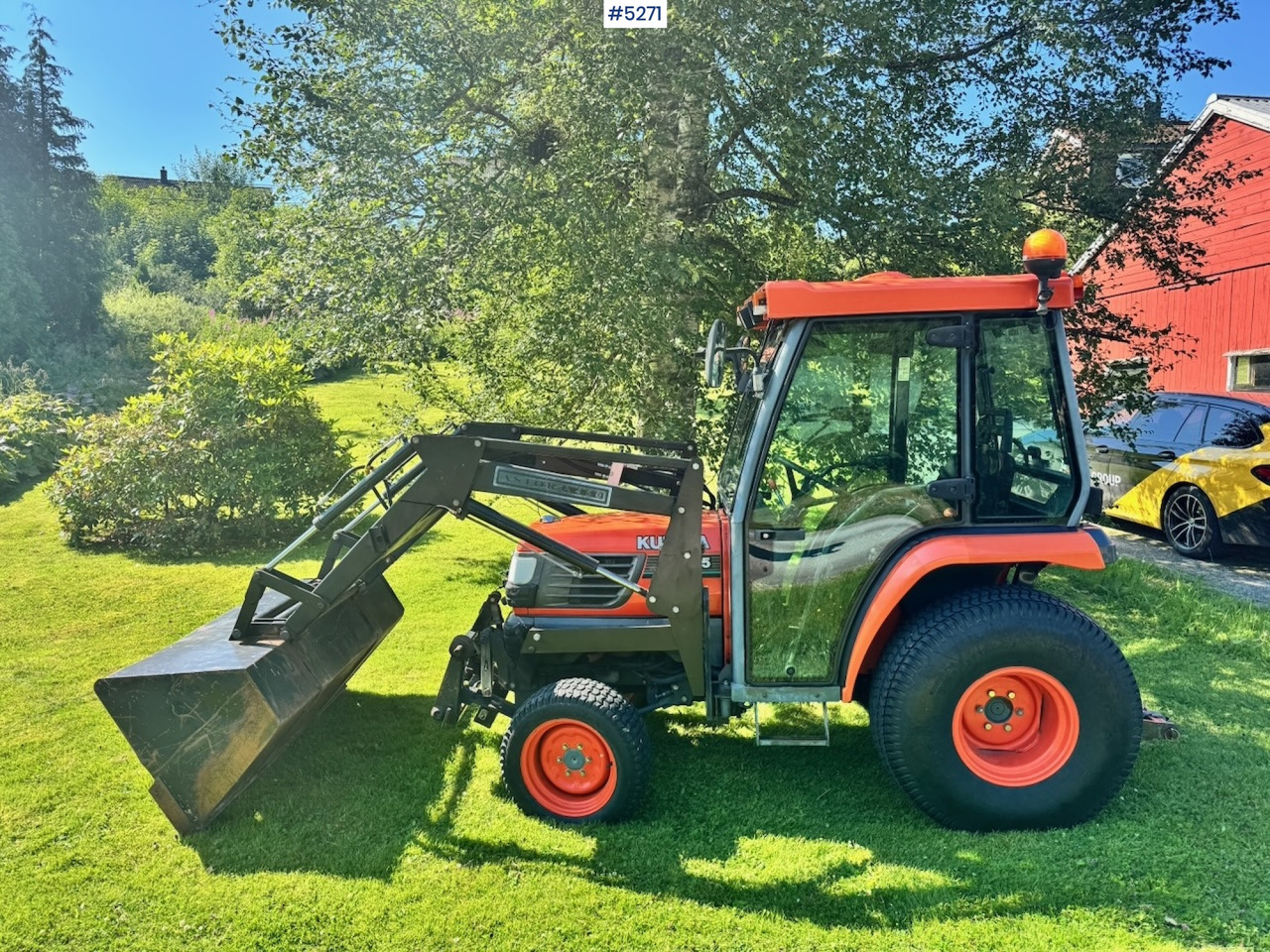 2004 Kubota STA-35 Tractor w/ Bucket. 2100 hours! - Tractor: foto 4 2004 Kubota STA-35 Tractor w/ Bucket. 2100 hours! - Tractor: foto 4