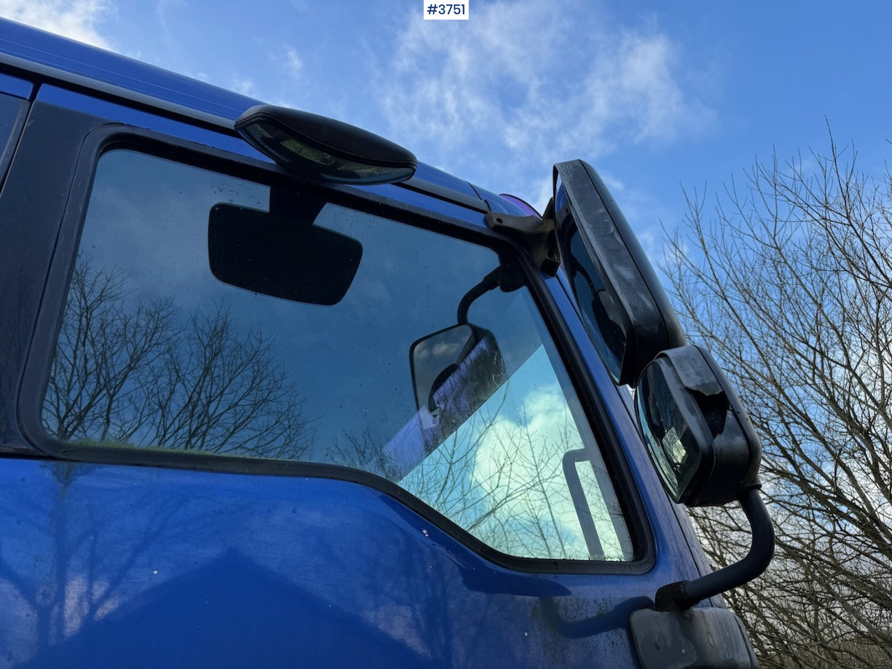 2005 MAN TGA 26.530 6x4 Tipper truck - Camión volquete: foto 5 2005 MAN TGA 26.530 6x4 Tipper truck - Camión volquete: foto 5