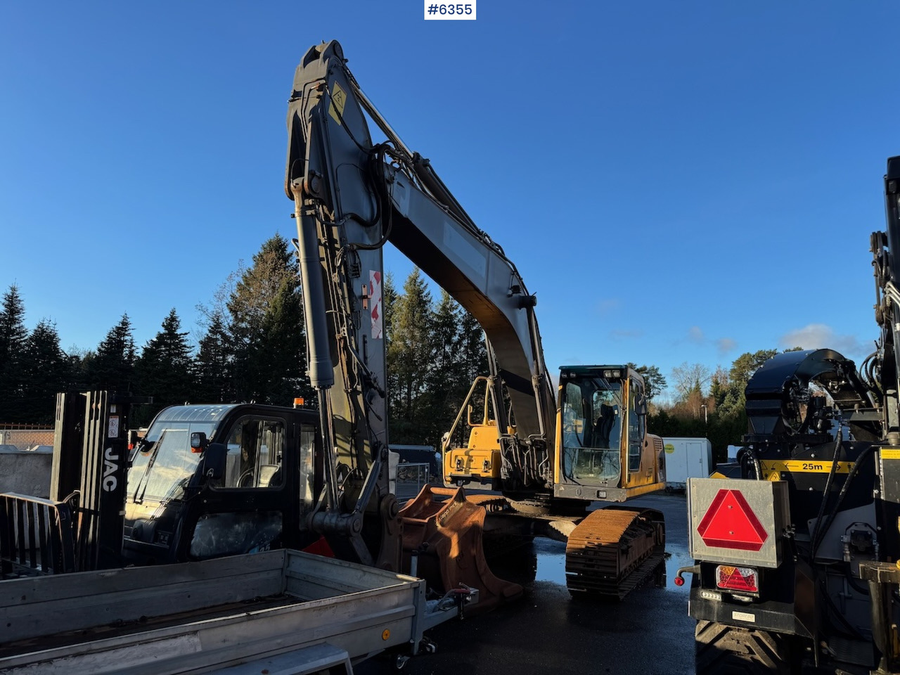 2007 Volvo EC 240 B NLC m/ 3 skuffer. - Excavadora: foto 2 2007 Volvo EC 240 B NLC m/ 3 skuffer. - Excavadora: foto 2