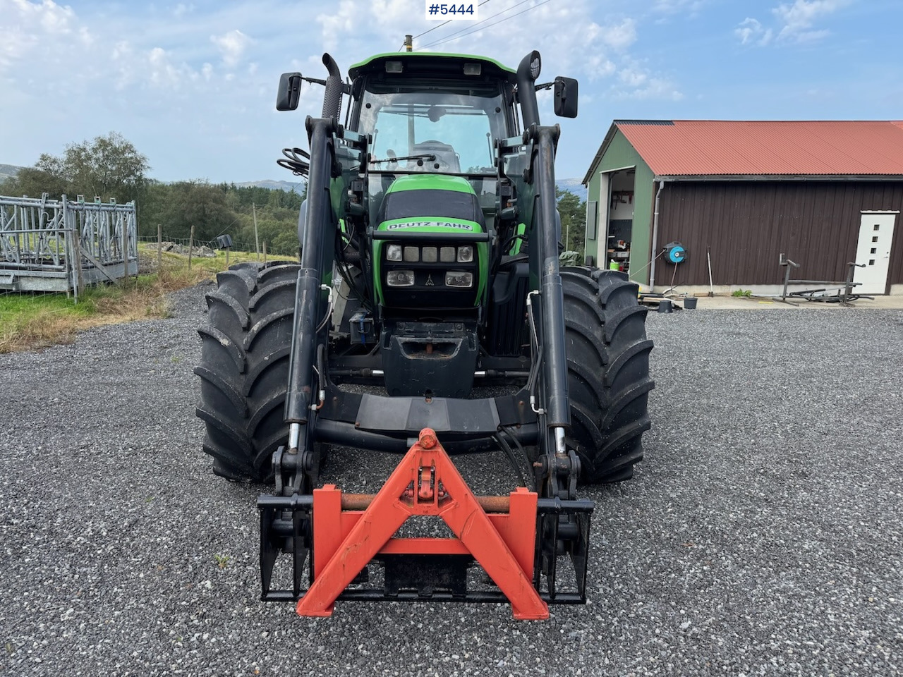 2008 Deutz Fahr Agrotron 150.7 w/ front loader. - Tractor: foto 2 2008 Deutz Fahr Agrotron 150.7 w/ front loader. - Tractor: foto 2