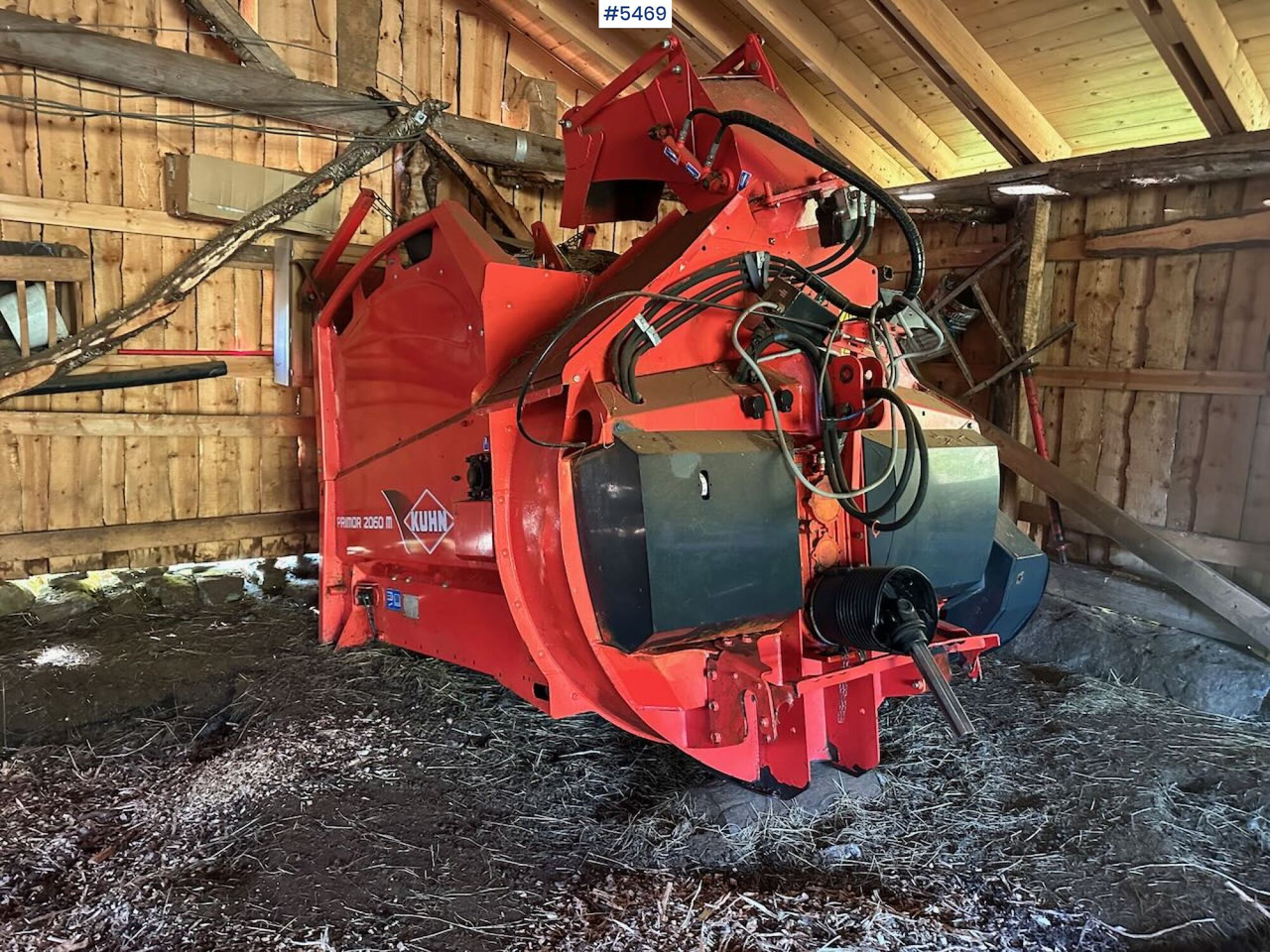 2013 Kuhn Primor 2060 M straw blower - Maquinaria de henificación: foto 4 2013 Kuhn Primor 2060 M straw blower - Maquinaria de henificación: foto 4