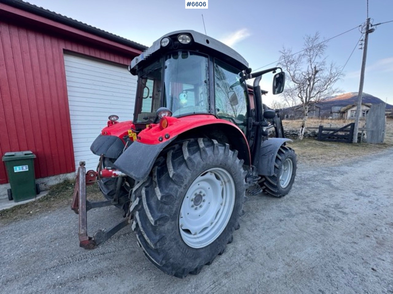 Tractor 2013 Massey Ferguson 5610 Dyna-4 with front loader. SEE VIDEO!: foto 12 Tractor 2013 Massey Ferguson 5610 Dyna-4 with front loader. SEE VIDEO!: foto 12